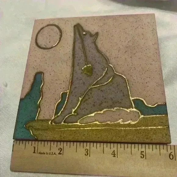 Lov Ceramics Jackson WY unique, vintage, howling at the Moon tile art wildlife - Picture 4 of 6